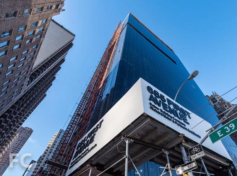 Richard Meier's Monolithic Midtown Skyscraper